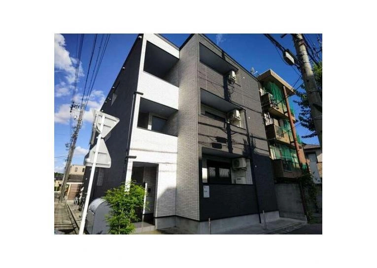 アザールの外観