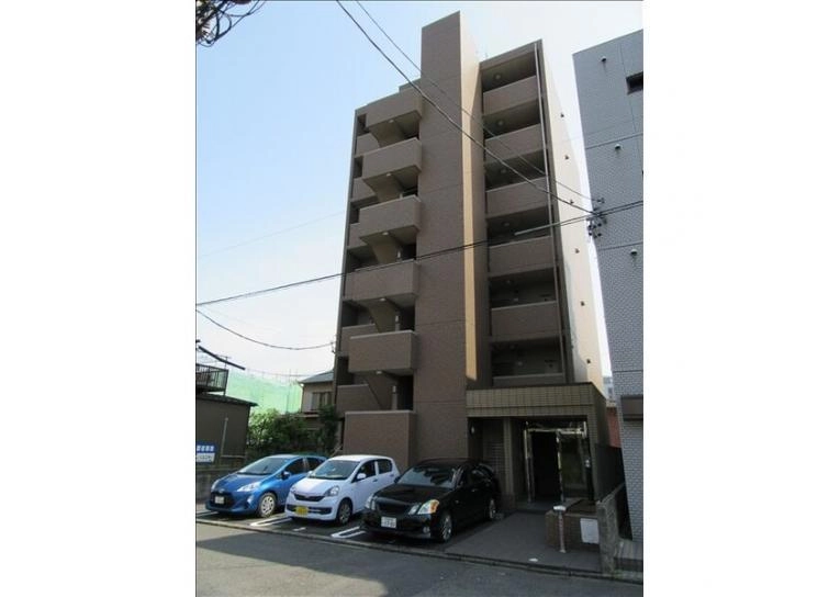 ブランメゾン八龍の外観