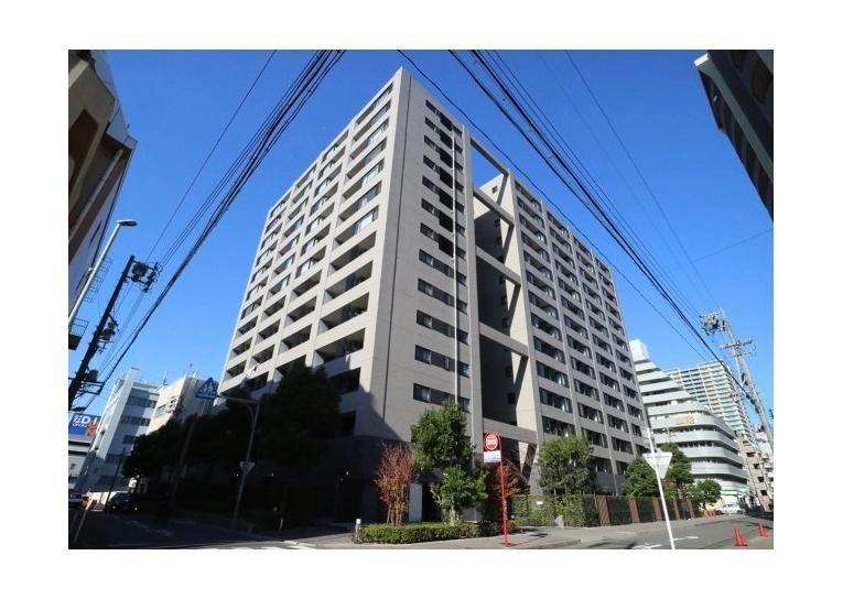 グラン・アベニュー栄の外観