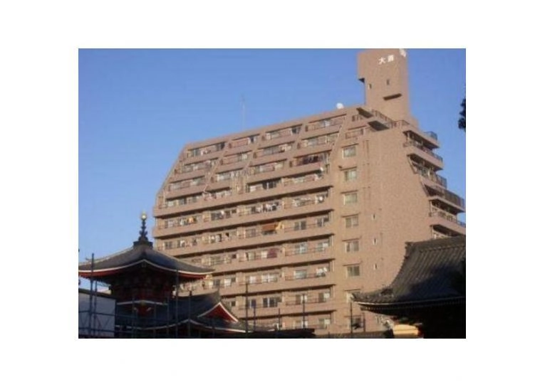宝マンション大須の外観