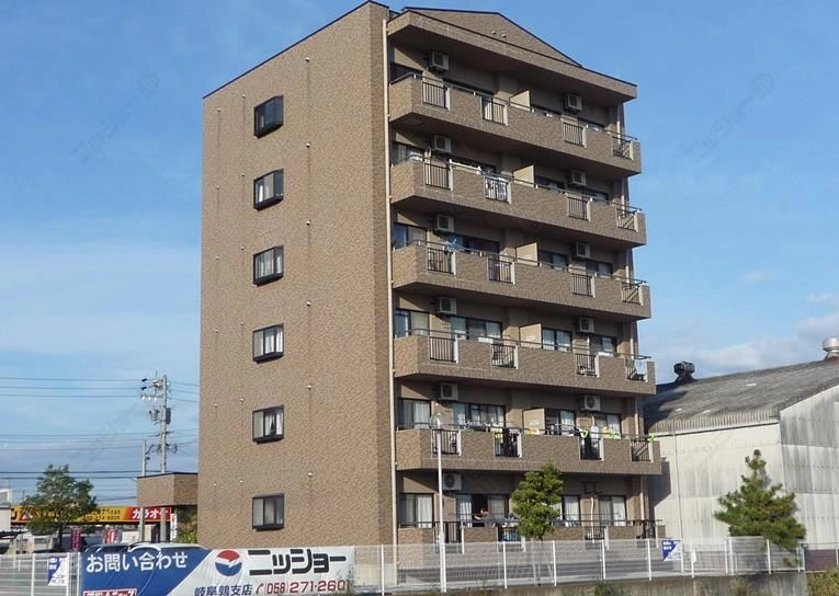 外観写真 ※写真は同型モデルの場合もございます