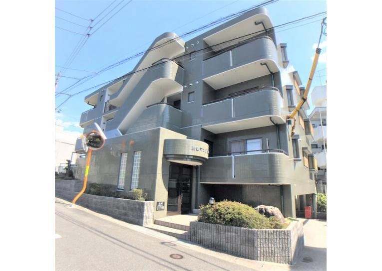 外観写真 ※写真は同型モデルの場合もございます