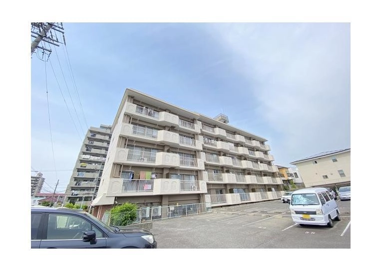 レジデンス　オーミの外観