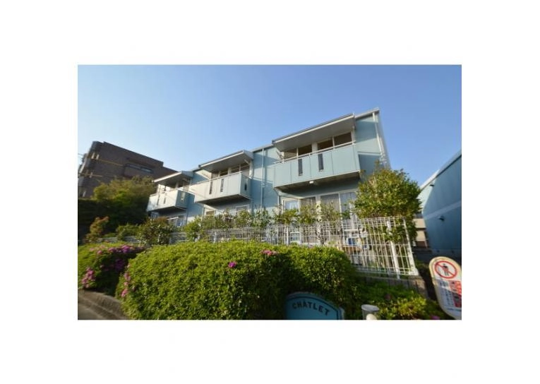 シャトル緑ヶ丘IIの外観