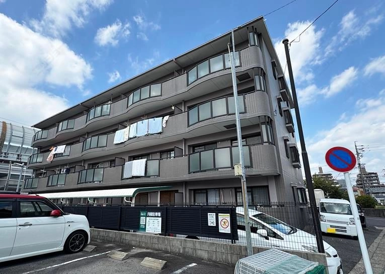 セントラルハイツ中平の外観