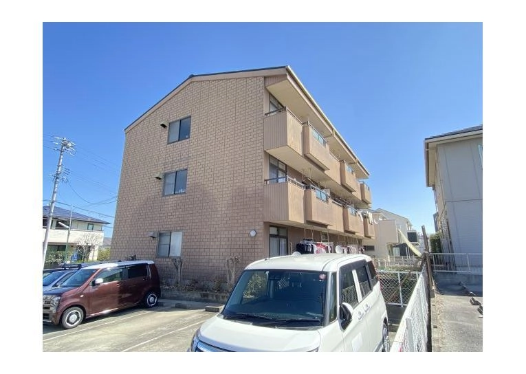 サンパーク中平の外観