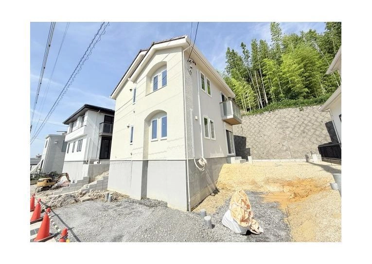 THE　HILLS(南棟)の外観