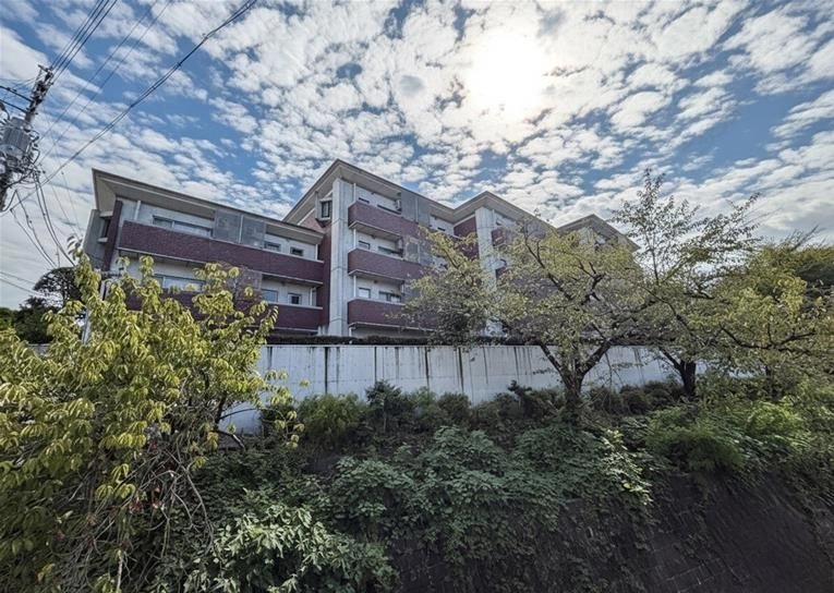 石川橋セブン　リバーサイド棟の外観