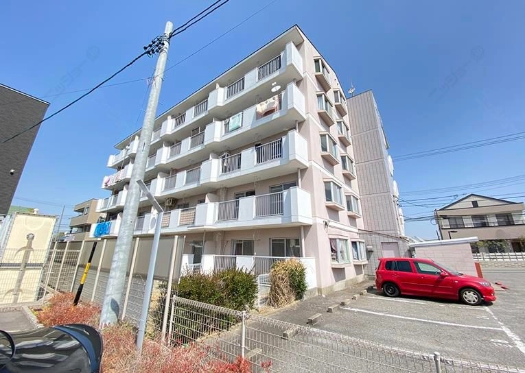 パールスクエアの外観