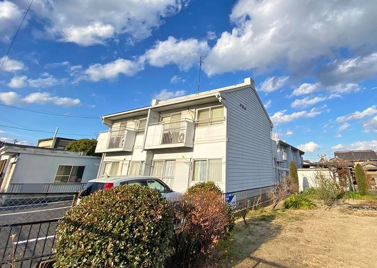 エステート杉浦Ａ・Ｂの外観