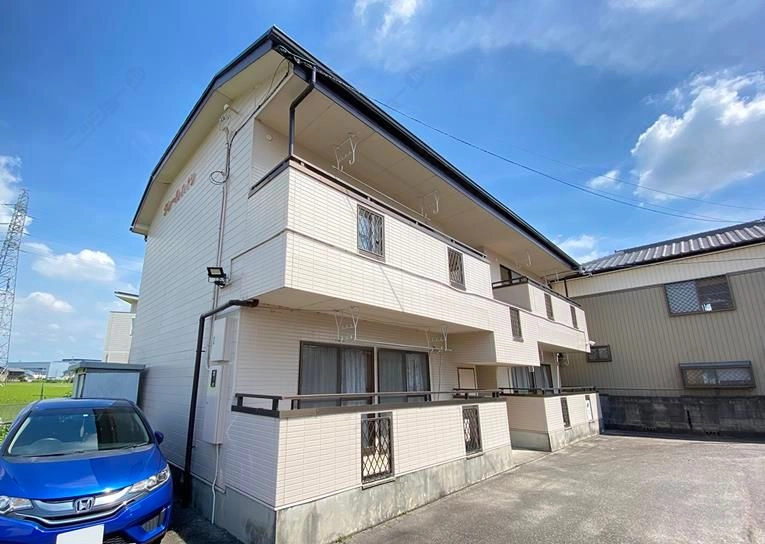 クレールハイツＢ棟の外観