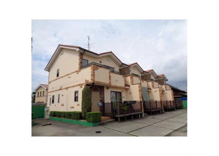 サンビヨーズいずみの外観