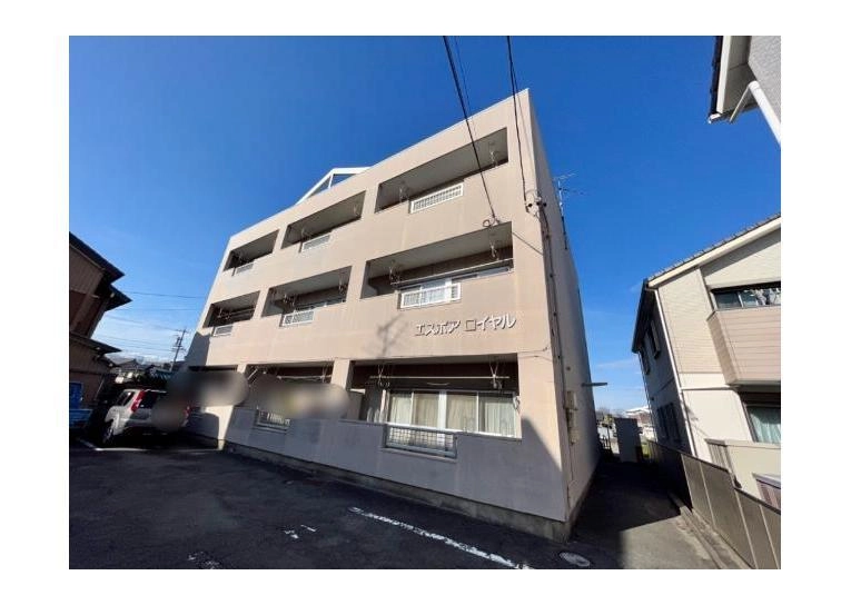 エスポアロイヤルの外観