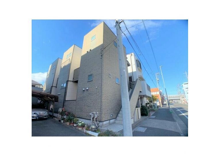 Fairy烏森の外観