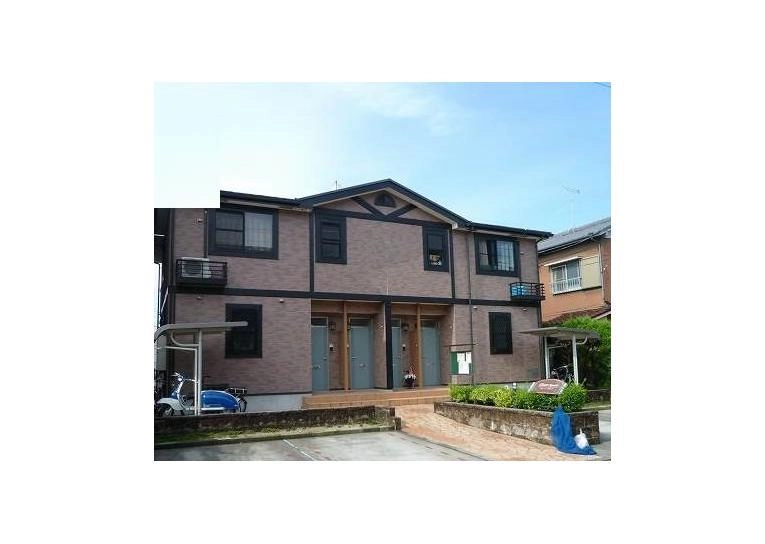 クロ－バ－スクエアの外観