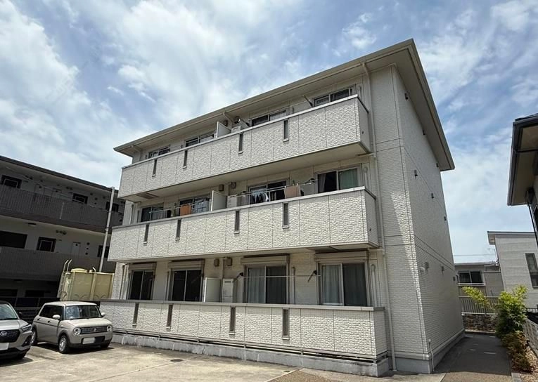 外観写真 ※写真は同型モデルの場合もございます