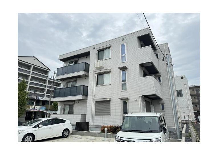 ルミナーレ山の 手の外観