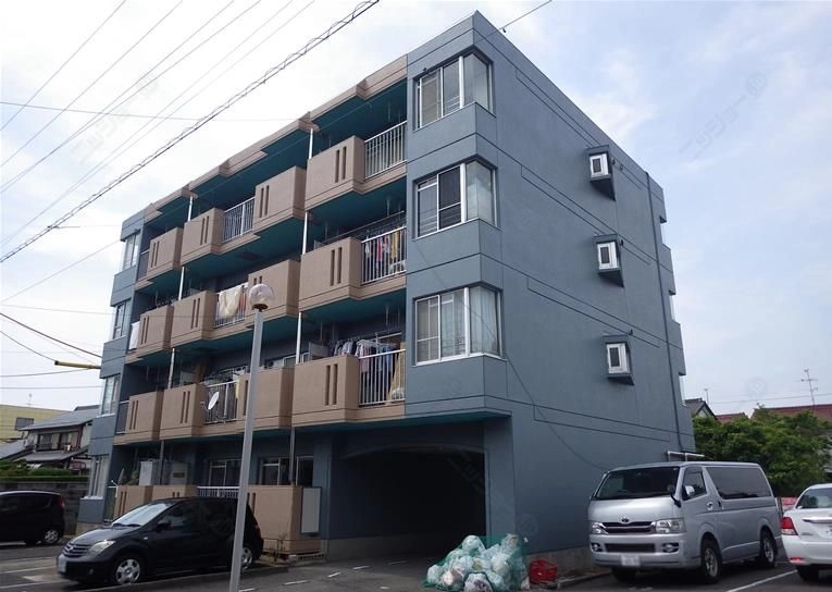 レジデンス岸野の外観