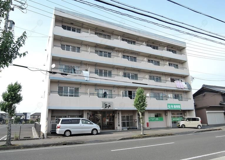 第一紅屋ビルの外観