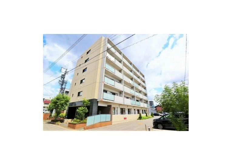 メゾンラディウスの外観