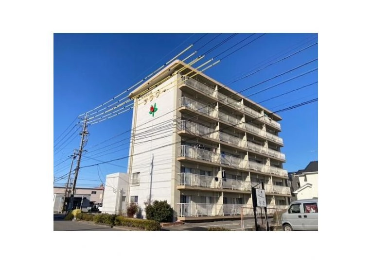 マンションフラワーの外観