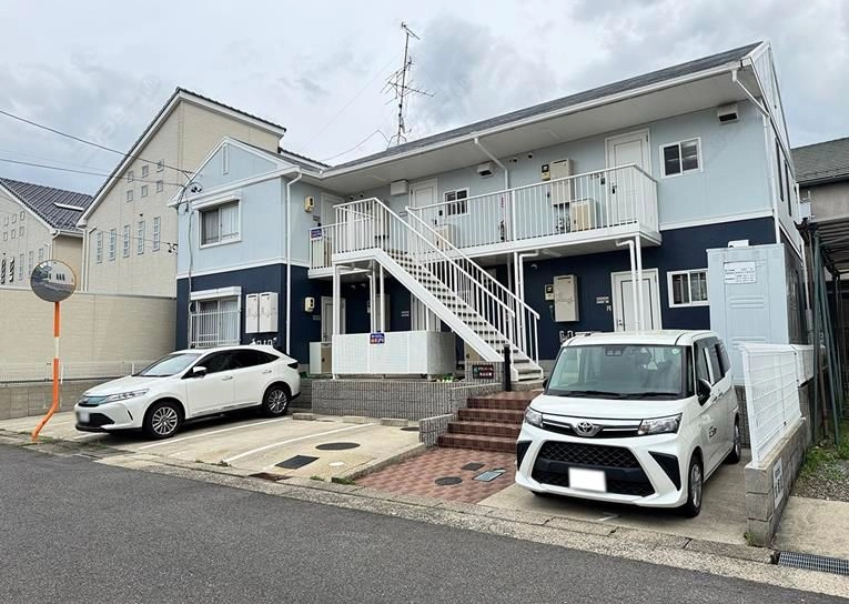 グランドール丸山公園の外観