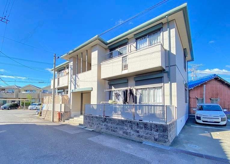 外観写真 ※写真は同型モデルの場合もございます