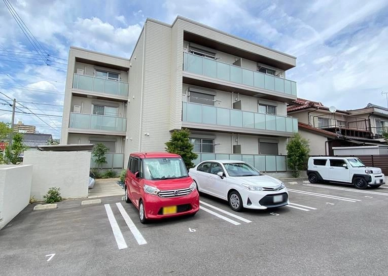 外観写真 ※写真は同型モデルの場合もございます