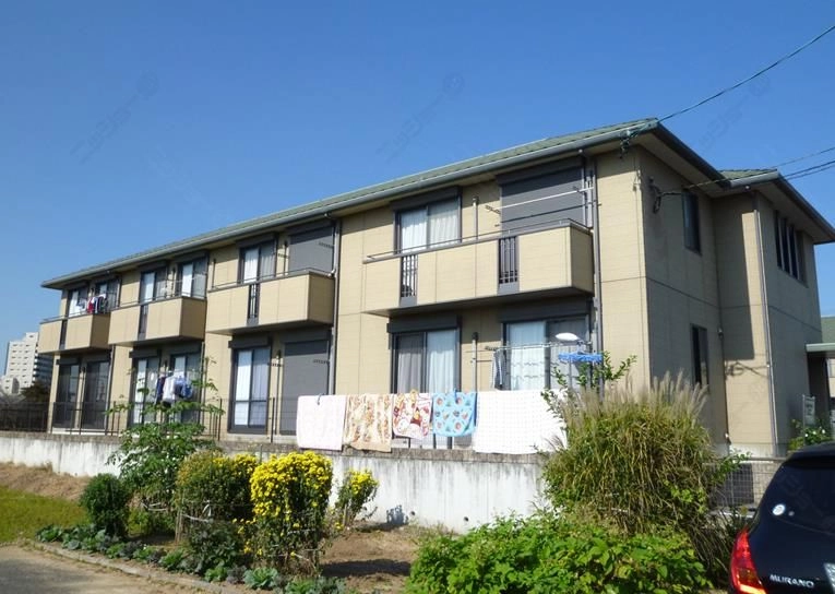 ＧＲＡＣＥ　ＣＯＵＲＴ　Ｂ棟の外観