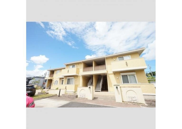 ファミーユ　B棟の外観