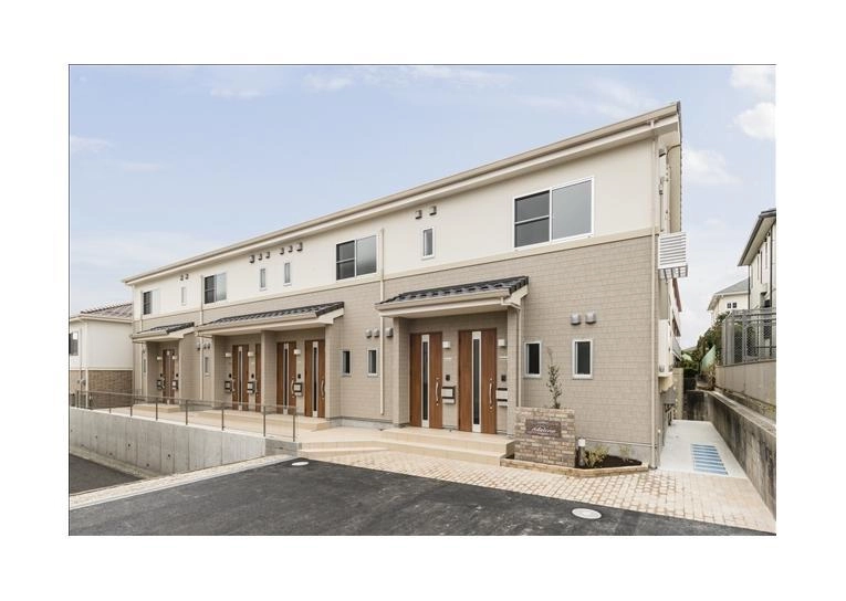 アデリーヌの外観