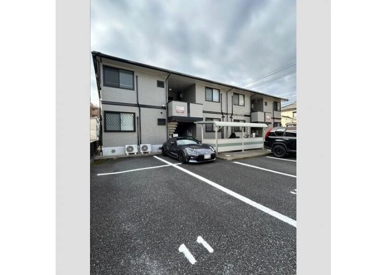 サンハイムスギモトの外観