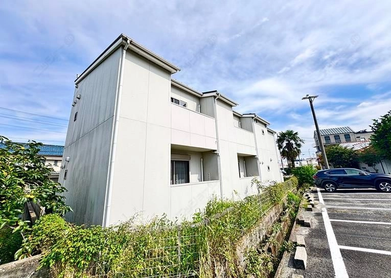 外観写真 ※写真は同型モデルの場合もございます
