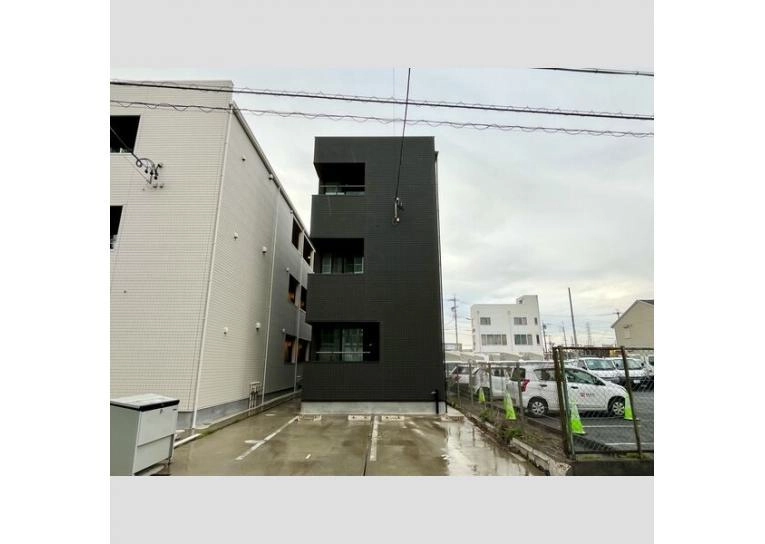 Warren nakashiotaⅢの外観