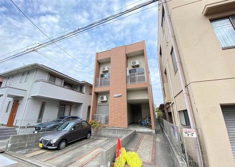 ＣＡＰＩＴＡＬ　ＨＩＬＬＳ　Ⅰの外観