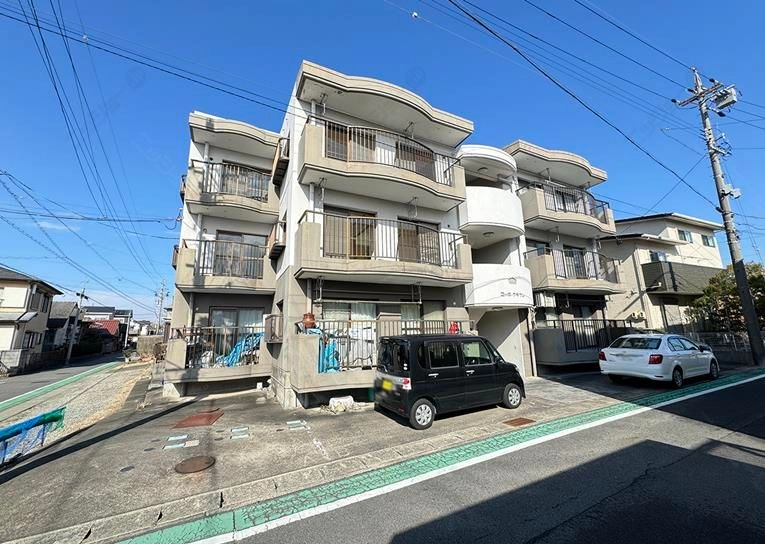 コーポクラウンの外観