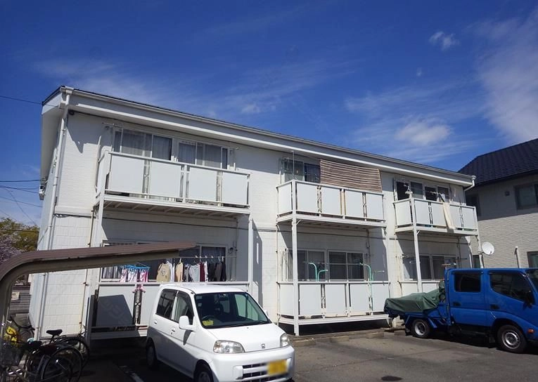 Ｙ＆Ｔハイツふるさとの外観