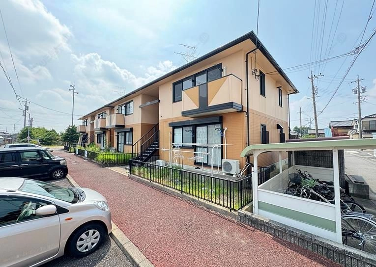 フラワーパークＡ棟の外観