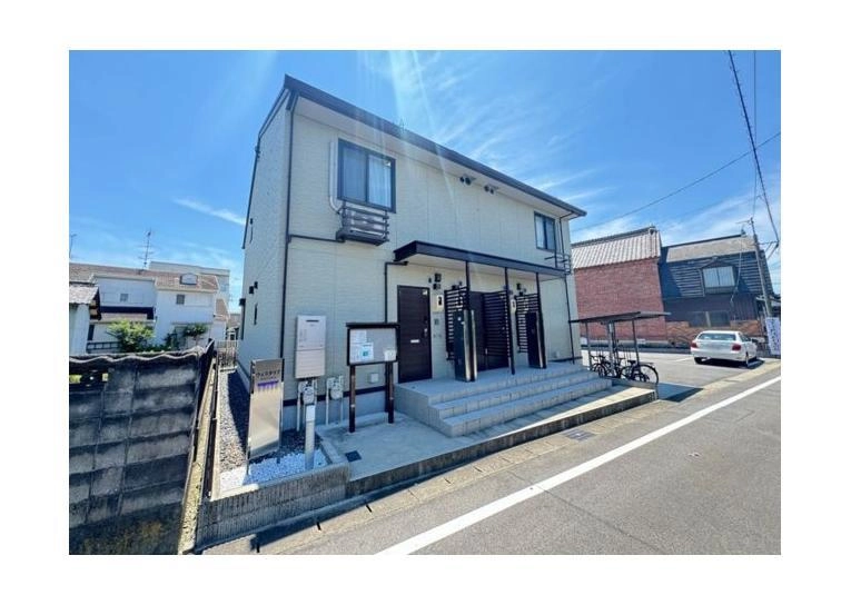 外観写真 ※写真は同型モデルの場合もございます