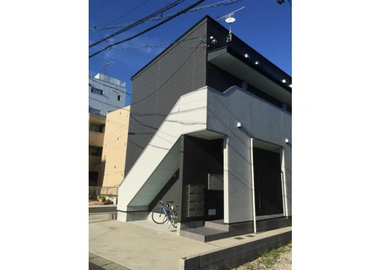 Rexzy　aoshi　(レグジーアオシ)の外観