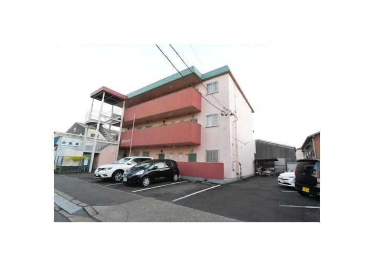 安江ハイツの外観