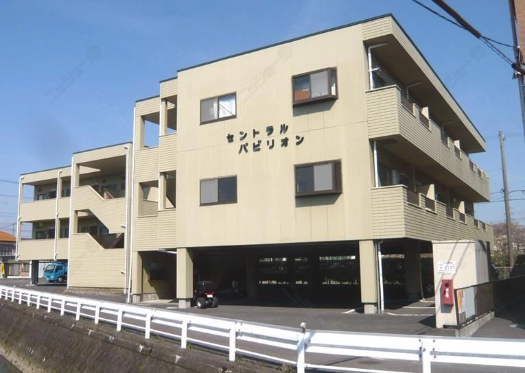 セントラルパビリオンの外観