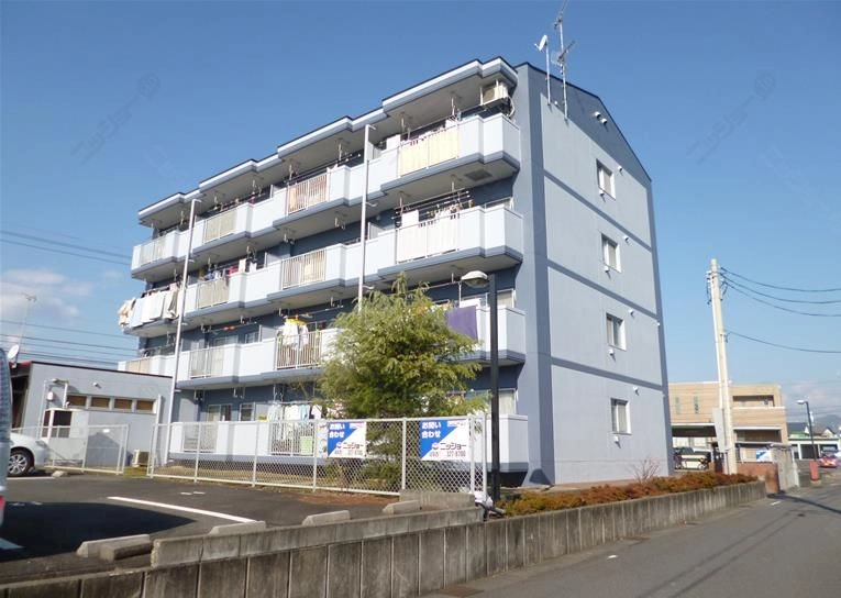 エステート村木の外観