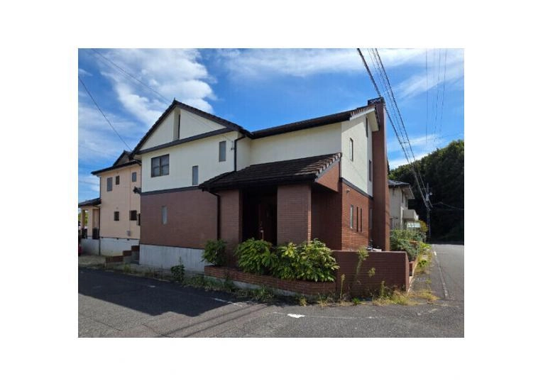 梅坪町戸建住宅の外観