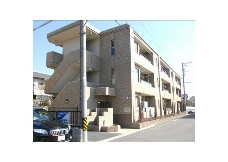 ルミエール園原の外観