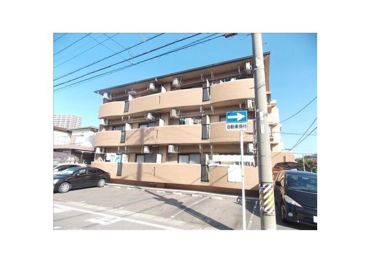 シャルマン2000の外観