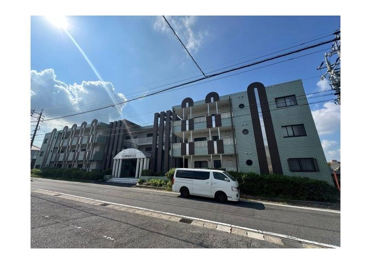 コラージュⅡの外観