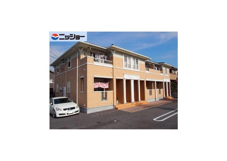 マ　ジュネスの外観