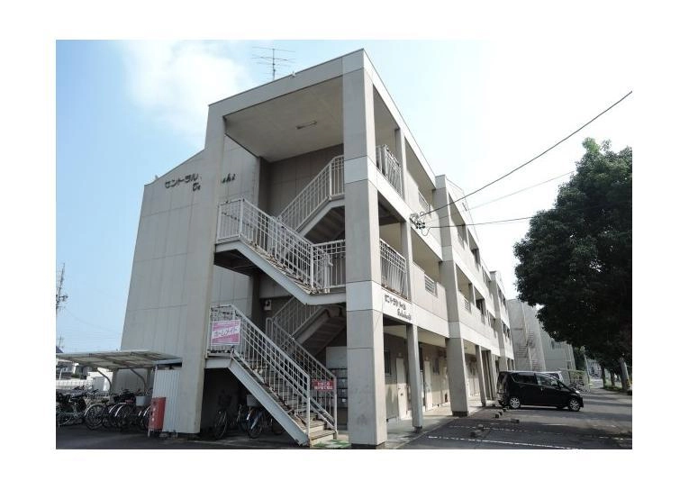 セントラルハイムタカハシの外観