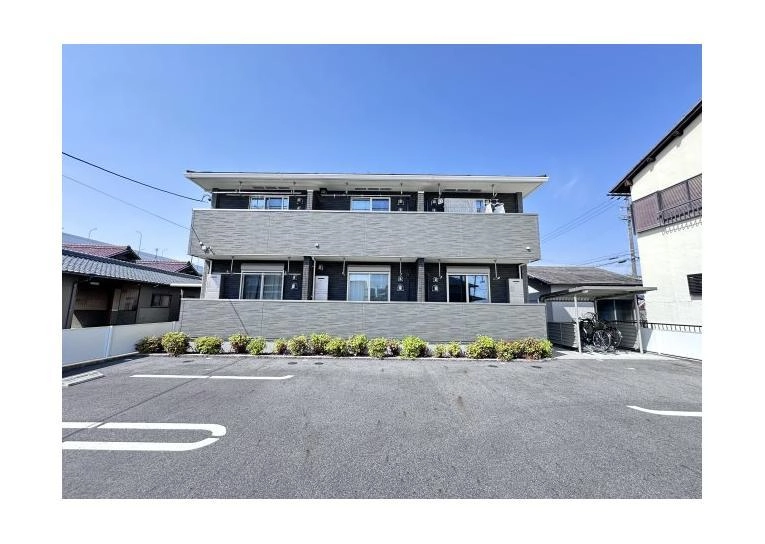 キャピ  タルの外観